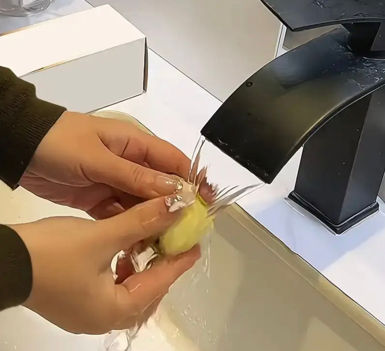 FurAway Pro - Reusable Pet Hair Roller